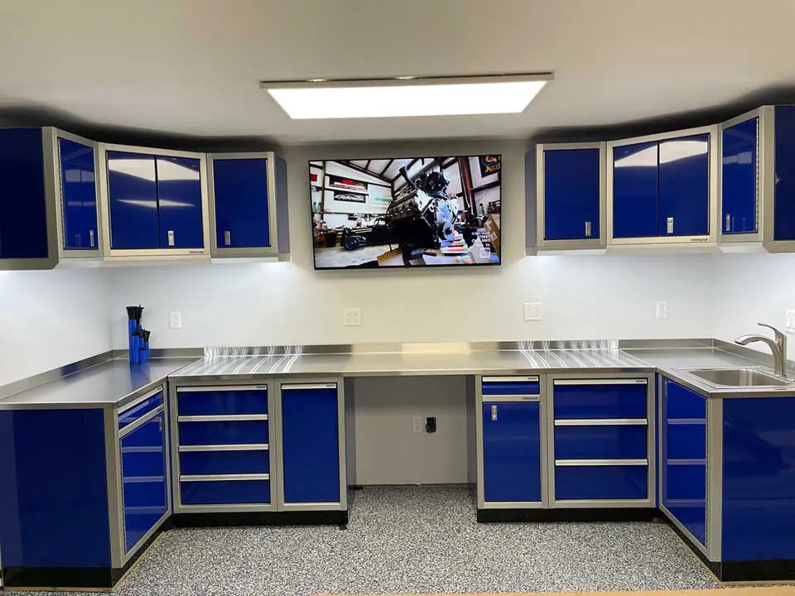 Jim-Garage-Resized300 (1)